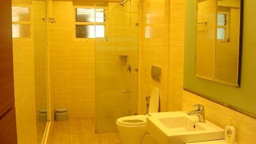 Bentley Hotel Marine Drive Мумбаї Екстер'єр фото